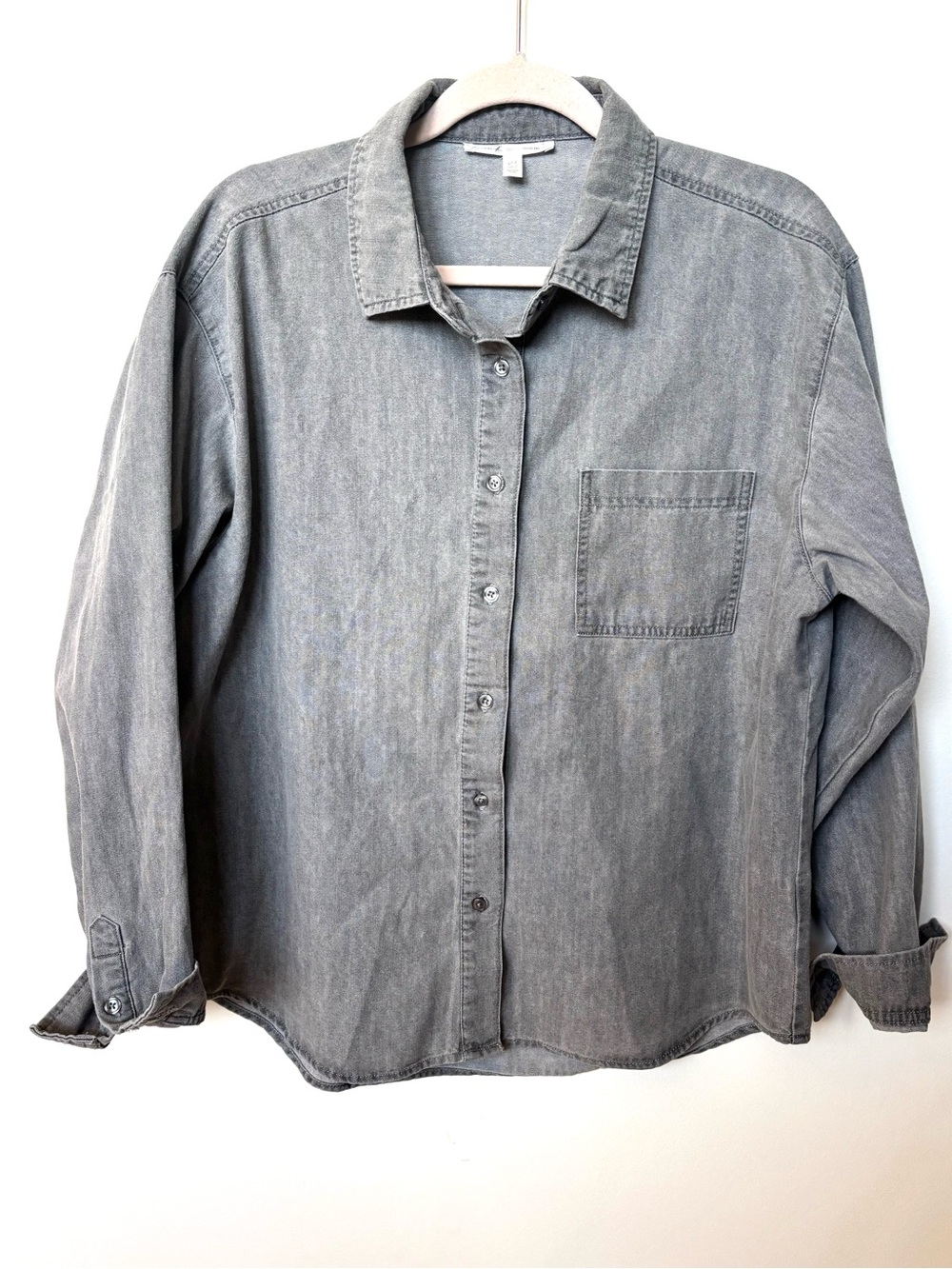 Seven dark gray washed black denim button down shirt collared L boyfriend fit